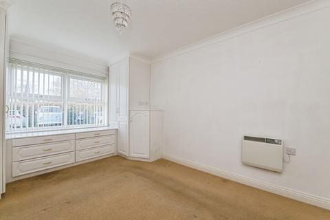 2 bedroom flat for sale, Long Causeway, Exmouth, Devon, EX8