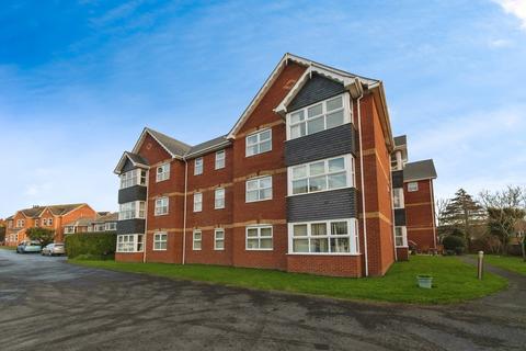 2 bedroom flat for sale, Long Causeway, Exmouth, Devon, EX8