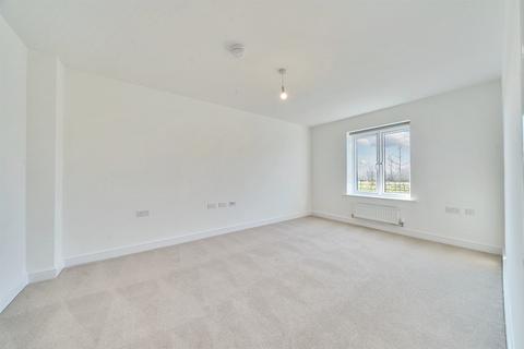 3 bedroom detached house to rent, Upton NN5