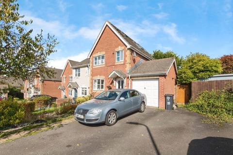 Pale Gate Close, Honiton, Devon, EX14