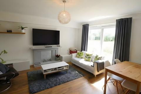 2 bedroom flat for sale, Coleridge Way, Orpington, BR6