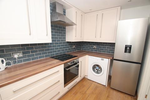 2 bedroom flat for sale, Coleridge Way, Orpington, BR6