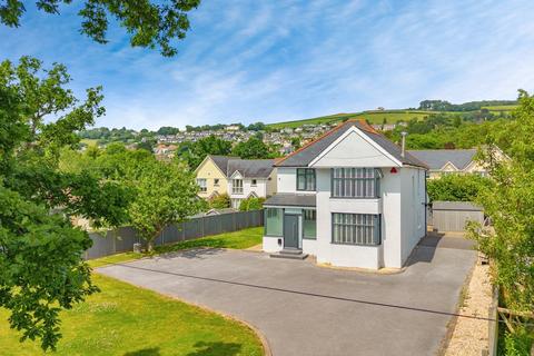 4 bedroom detached house for sale, Newton Road, Bishopsteignton, Teignmouth, Devon, TQ14