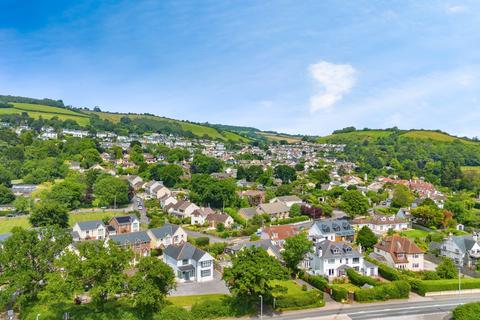 4 bedroom detached house for sale, Newton Road, Bishopsteignton, Teignmouth, Devon, TQ14