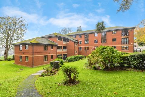 1 bedroom flat for sale, Oldway Road, Paignton, Devon, TQ3