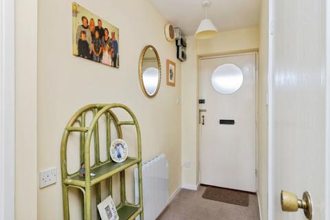 1 bedroom flat for sale, Oldway Road, Paignton, Devon, TQ3