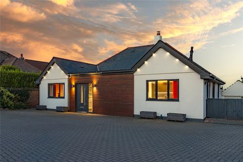 4 bedroom bungalow for sale, Brixham Road, PAIGNTON, Devon, TQ4