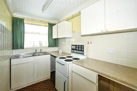 2 bedroom semi-detached bungalow for sale, Biscay Avenue, Eastbourne