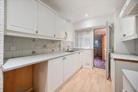 2 bedroom end of terrace house for sale, Cecil Road, Hertford , Hertfordshire, SG13
