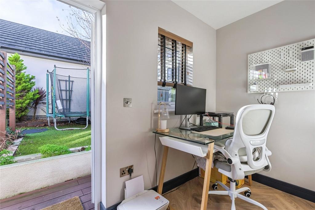 Picture No. 03