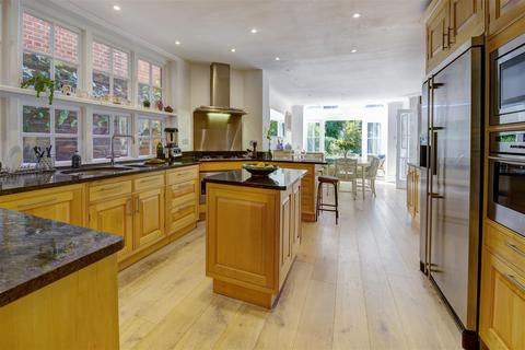 6 bedroom house for sale, Hollycroft Avenue, Hampstead, NW3