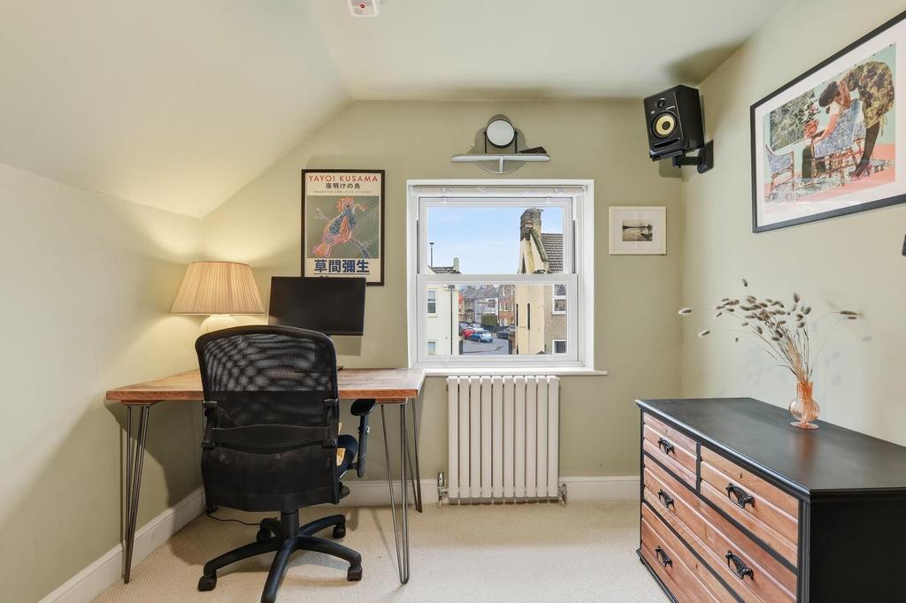11-6ab6 JHProp Wpen  - 6 Parish Mews - 31.jpg