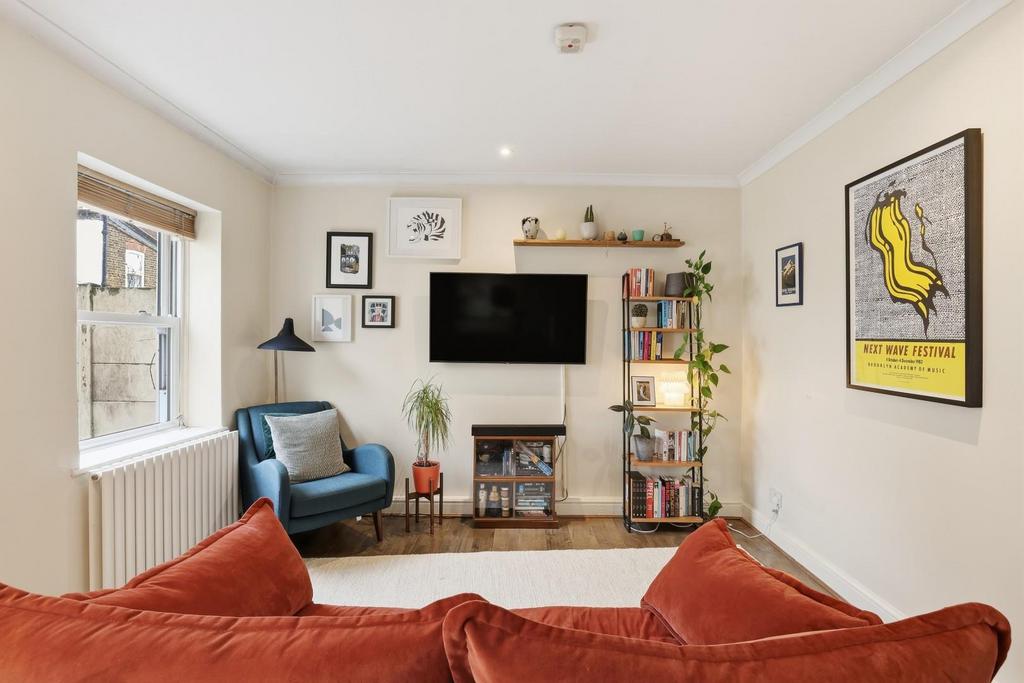 06-3296 JHProp Wpen  - 6 Parish Mews - 16.jpg