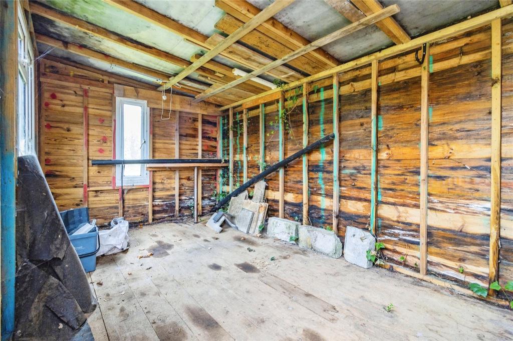 Shed