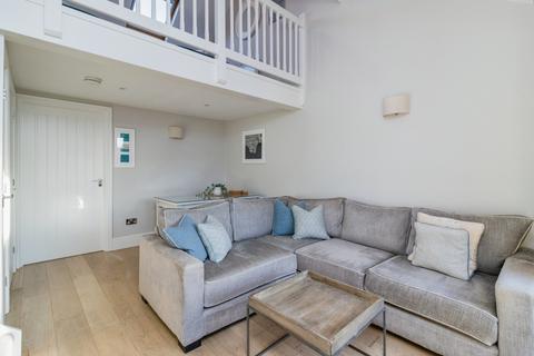 undefined, Hillfield, Dartmouth, Devon, TQ6