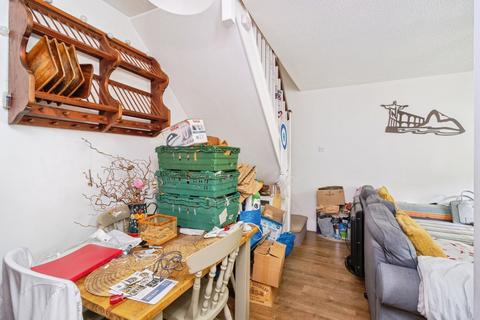 undefined, Fallowfields, Totnes, Devon, TQ9
