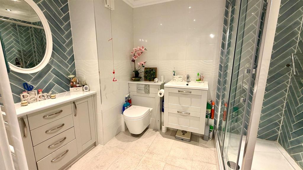 Re fitted 3 piece shower room