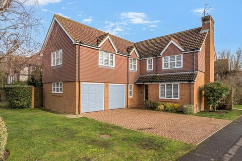 4 bedroom detached house for sale, Trefoil Close, Wokingham, Berkshire