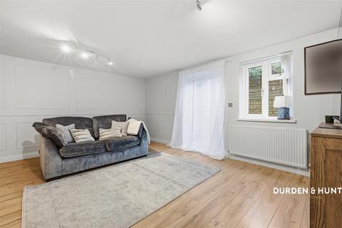 undefined, Van Diemans Road, Chelmsford, CM2