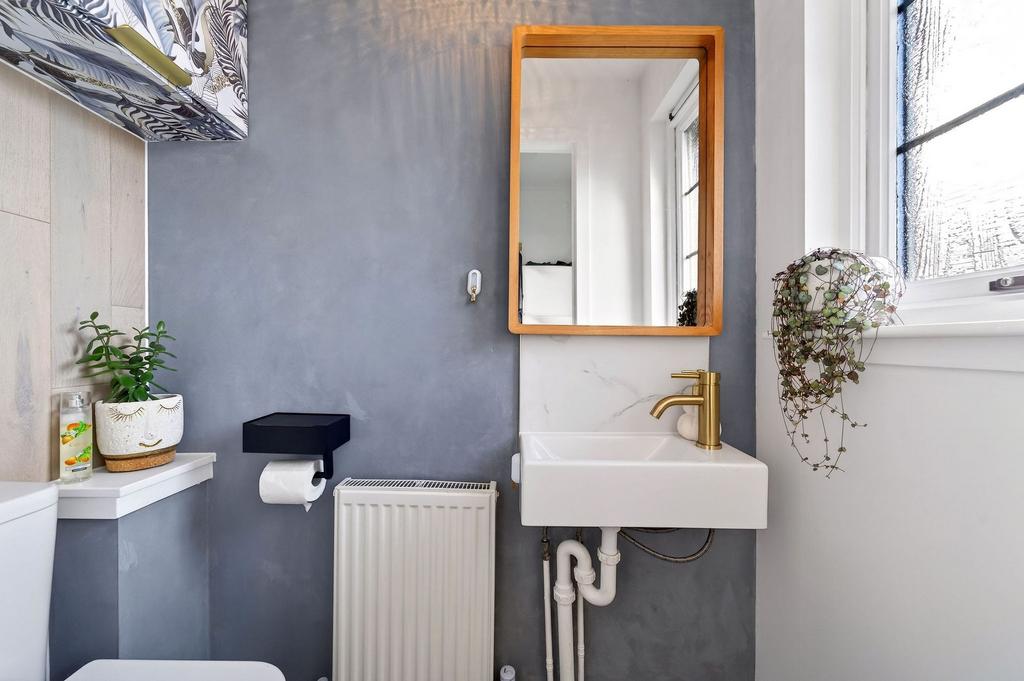 Cloackroom