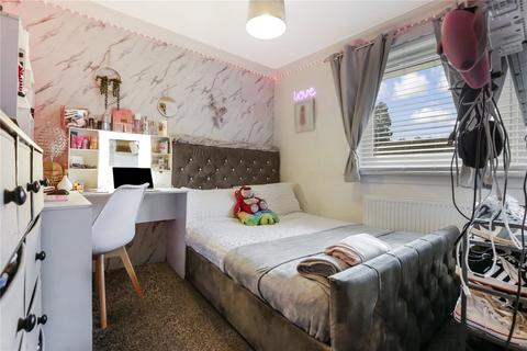 undefined, Tay Gardens, Hamilton, South Lanarkshire, ML3