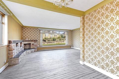 undefined, Wellhall Road, Hamilton, South Lanarkshire, ML3