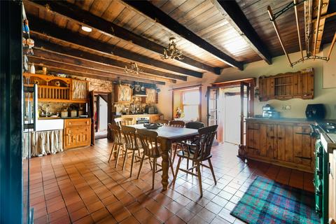 undefined, Dalry, North Ayrshire, KA24