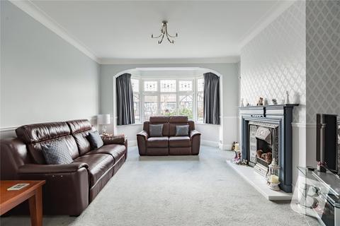 3 bedroom semi-detached house for sale, Sycamore Avenue, Upminster, RM14