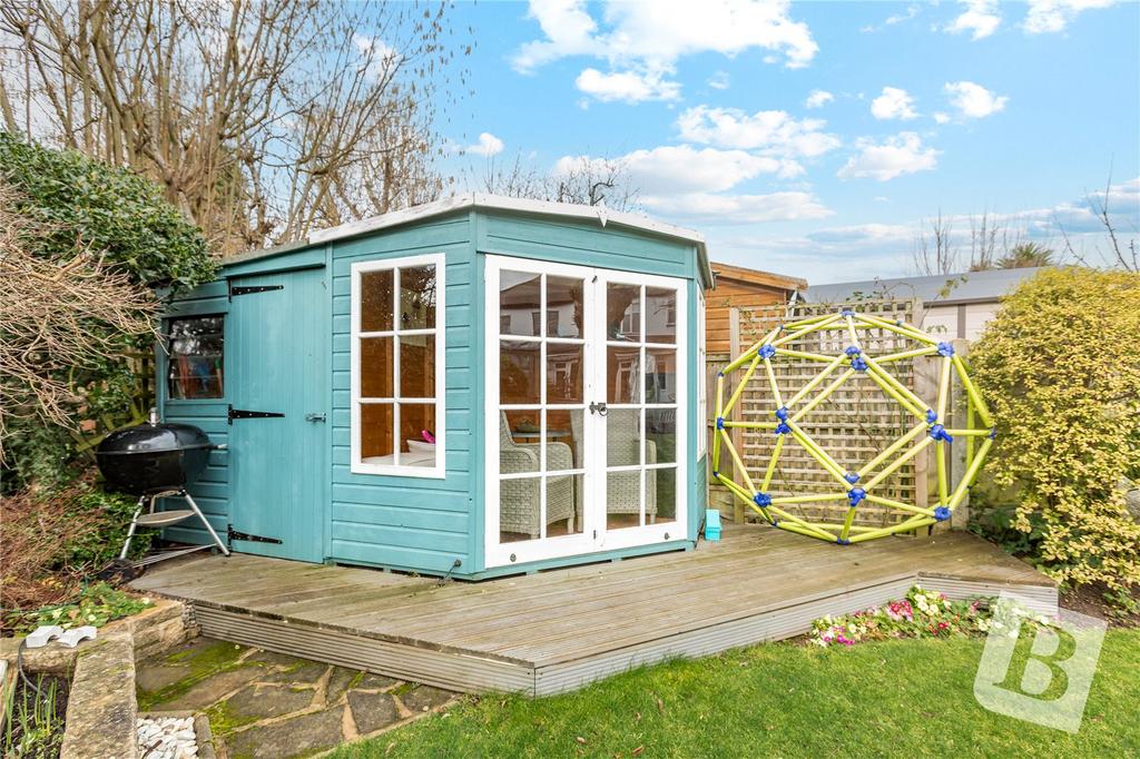 Outbuilding
