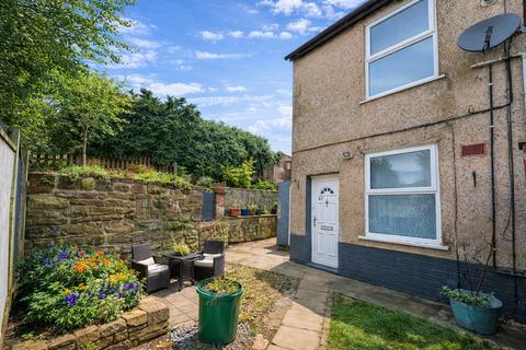 2 bedroom end of terrace house for sale, George Street, Mansfield, NG19