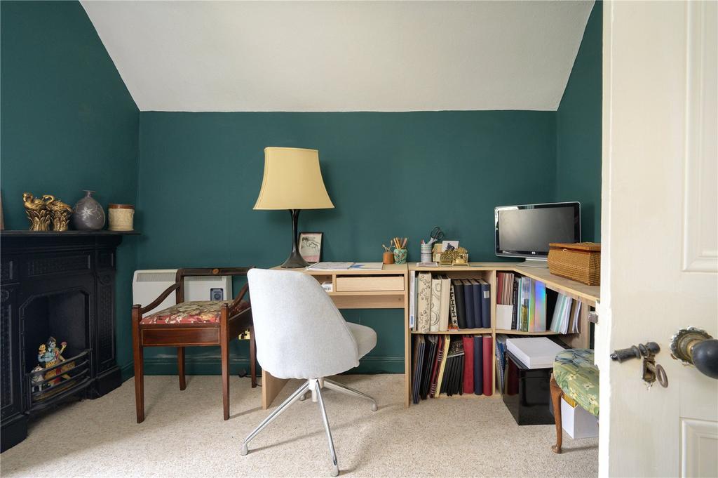 Bedroom/Study