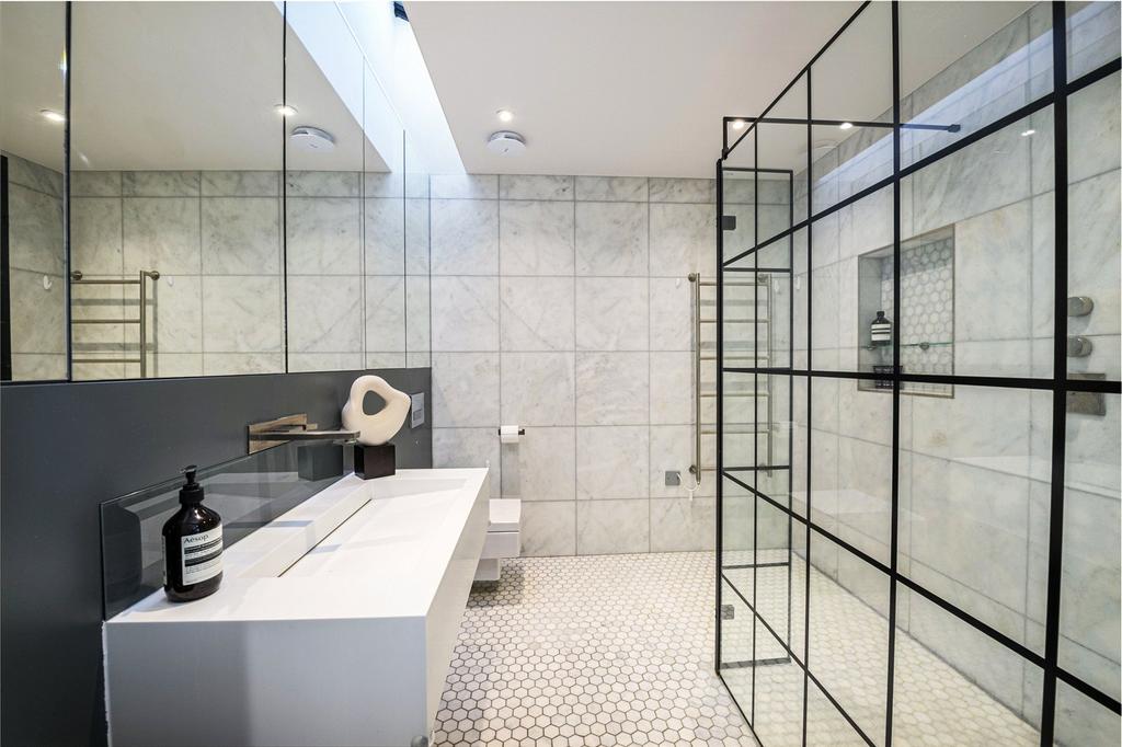 Ensuite