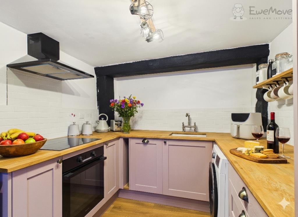 Kitchen 1