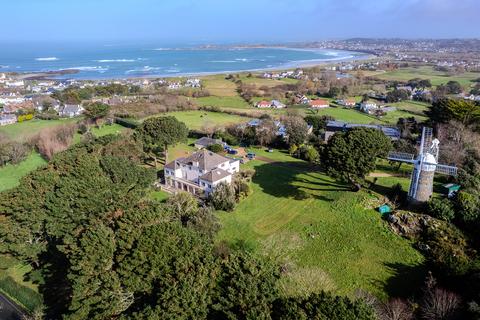 6 bedroom property for sale, Rue du Hamel, St Saviour's, Guernsey, GY7