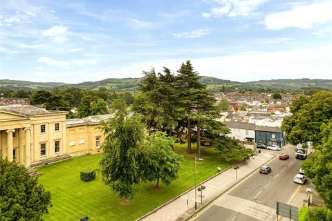 undefined, LAST SECOND FLOOR APARTMENT, Cheltenham GL53