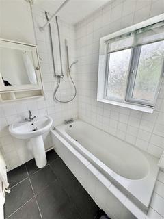 undefined, Twigdon Court, Mount Pleasant Road, LU3 2RL