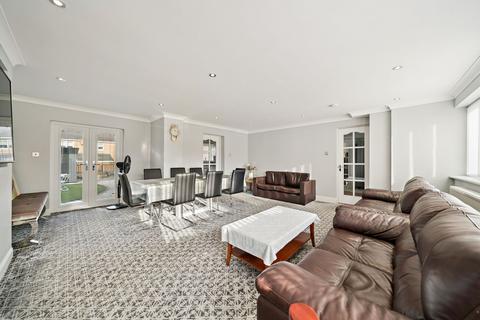 undefined, Staybrae Drive, Crookston, G53
