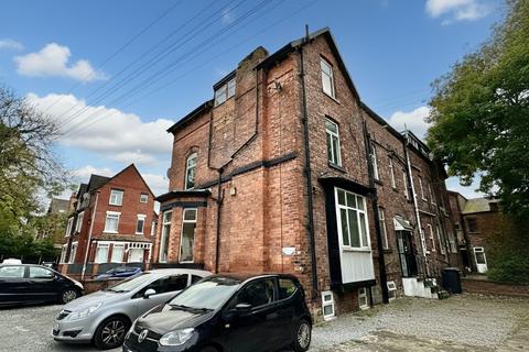 1 bedroom flat to rent, Clarendon Road, Manchester, M16