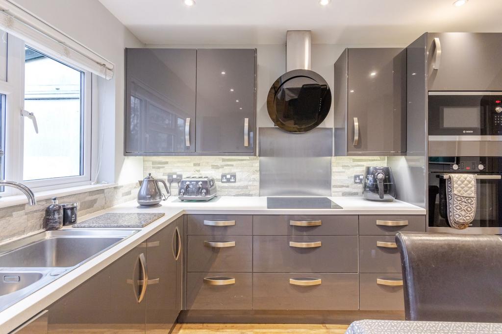Kitchen 3