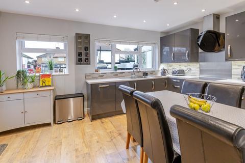3 bedroom semi-detached house for sale, Maxwell Close, Rickmansworth WD3