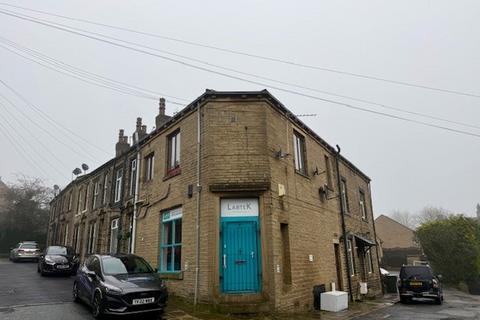 undefined, Whitehall Street, Halifax HX3