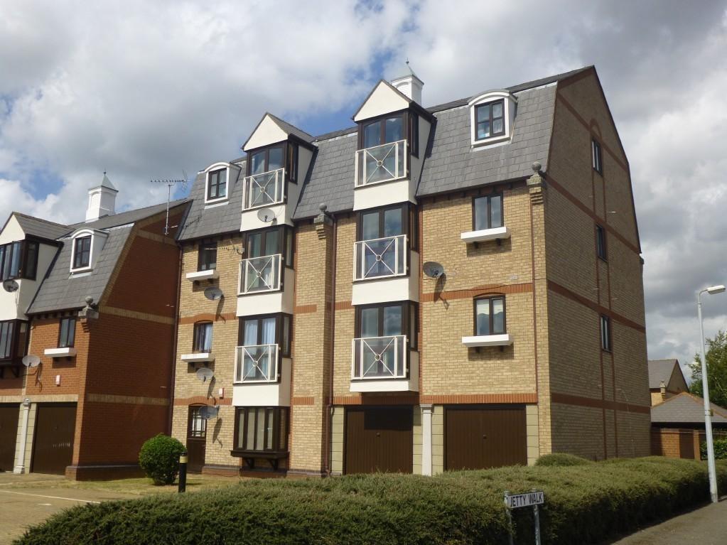 2-Bedroom Flat to Let