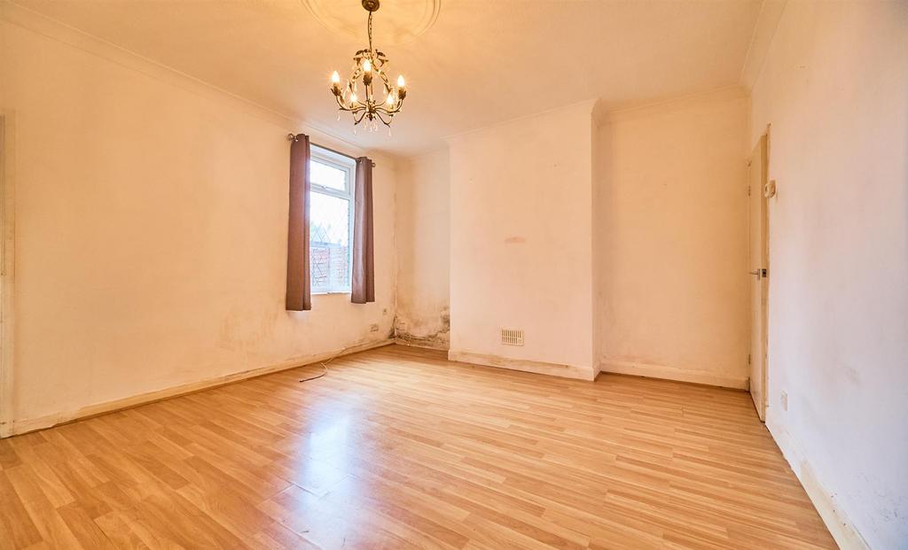 Dining Room to rear