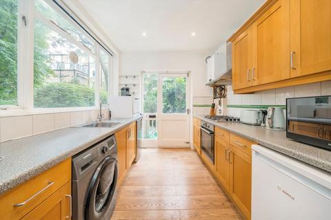 1 bedroom flat to rent, Nevern Square, LONDON SW5