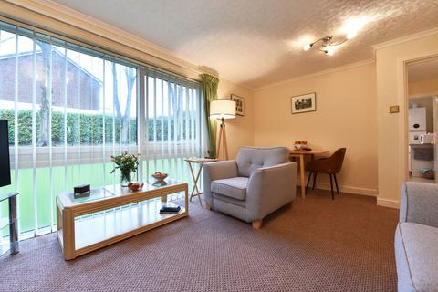 2 bedroom ground floor flat for sale, Ingatestone Drive, Stourbridge DY8