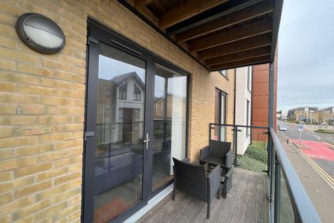 1 bedroom apartment for sale, Downey House,  Harold Wood, Romford