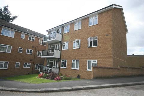 3 bedroom flat to rent, Harrow HA1