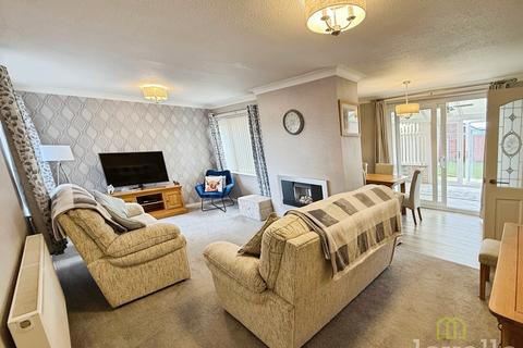 undefined, Vauxhall Road, Bracebridge Heath LN4