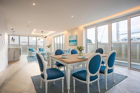 4 bedroom house for sale, Salterns Way, Lilliput, Poole, Dorset, BH14