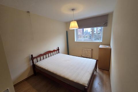 undefined, London SE17